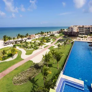5* Resort Royalton Riviera Cancun, An Autograph Collection & Casino (adults Only)